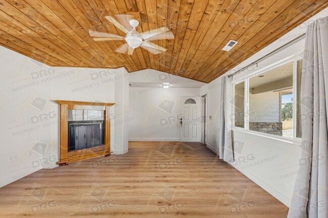 Building Photo - 9166 Jalisco Way