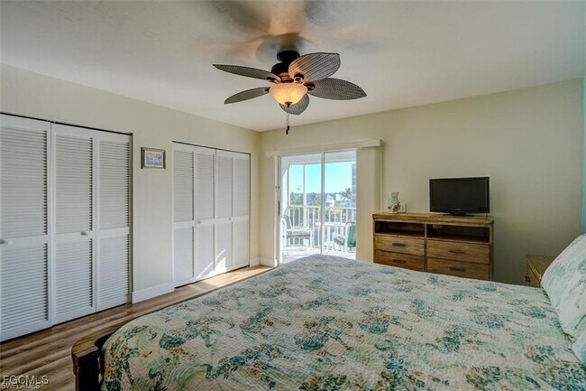 Building Photo - 4521 Bay Beach Ln