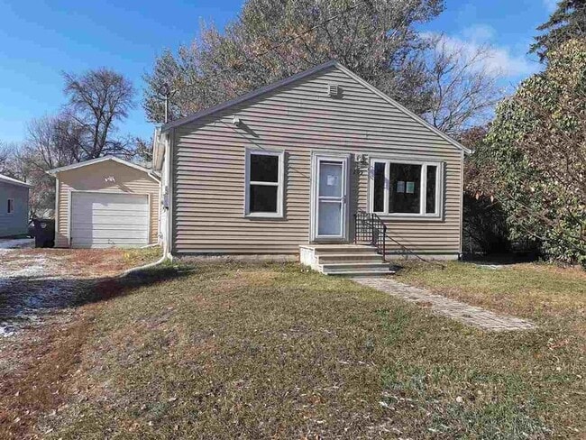 Primary Photo - 3 bedroom home - Velva, ND