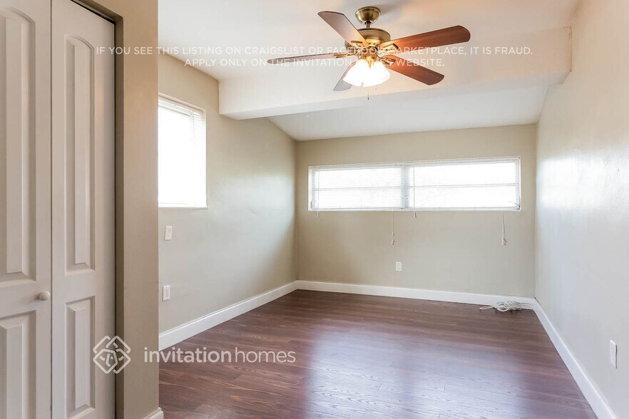 Building Photo - 8320 NW 24th Pl