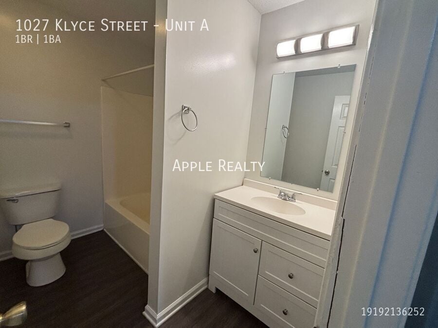 Building Photo - 1027 Klyce St