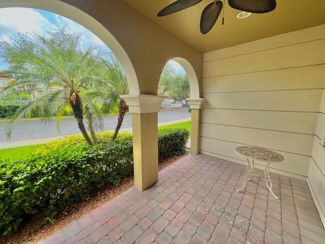 Building Photo - Spacious 4 Bed, 3.5 Bath Lake Mary Home in...