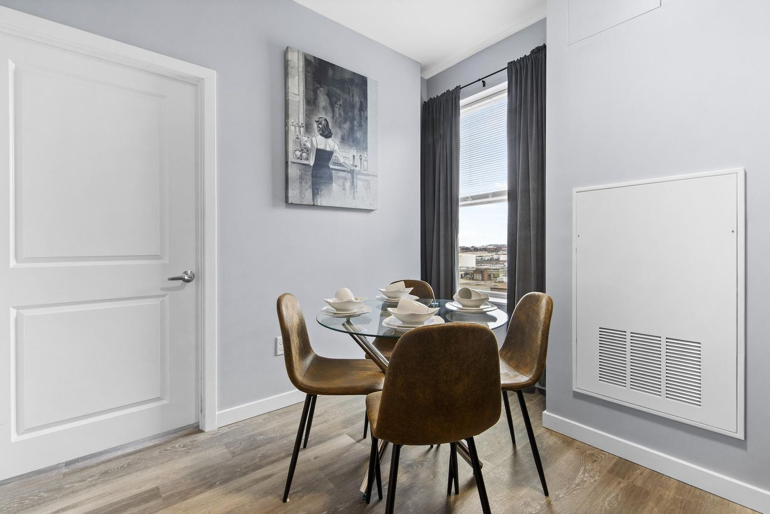 Building Photo - 95 Broadway