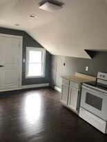 Building Photo - 227 Thieme Pl