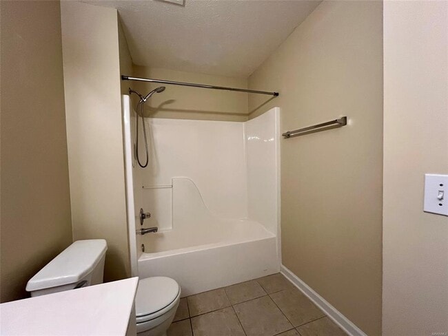 Building Photo - 8901 Ashland Park Pl