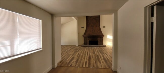 Building Photo - 7664 Angel Crest Cir
