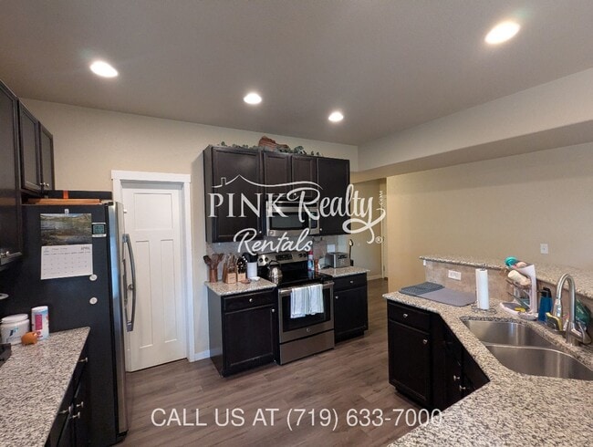 Building Photo - 7341 Tributary Ct