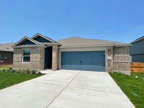 Building Photo - House For Lease in Kyle