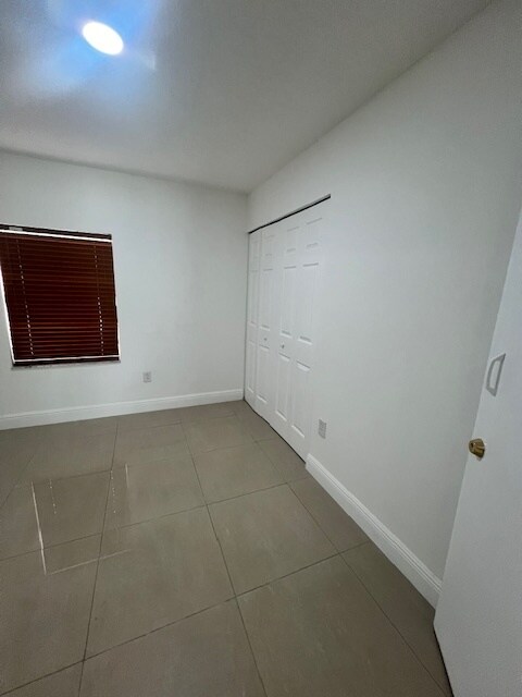 Building Photo - 5229 SW 140th Pl