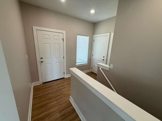 Building Photo - 5150 N Toben Dr