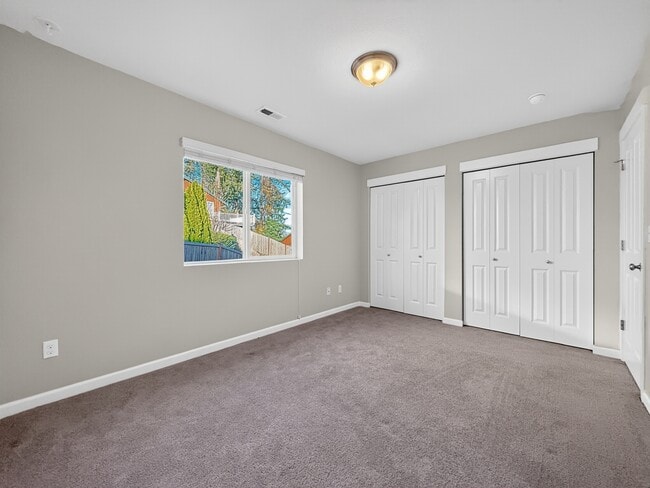 Building Photo - 9825 15th Pl SE