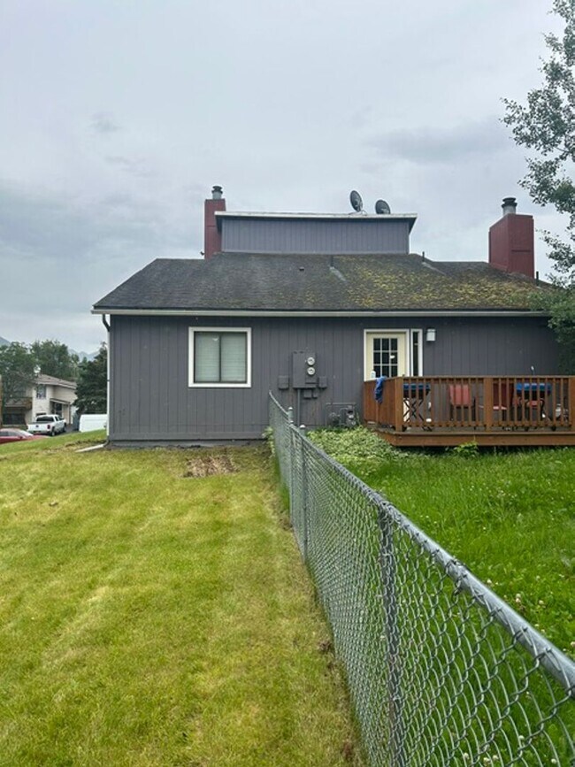 Building Photo - 8413 Little Dipper Ave