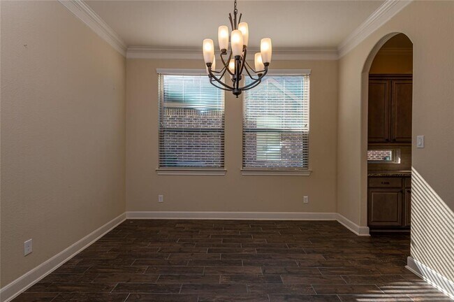 Building Photo - 4855 Bayou St.John