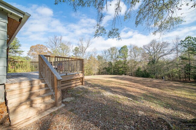 Building Photo - 161 Calhoun Rd