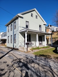 Building Photo - 403 High St