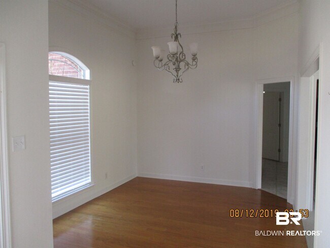 Building Photo - 9153 Parliament Cir