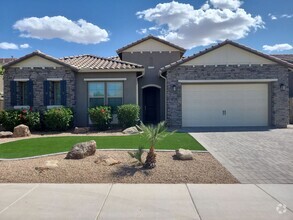 Building Photo - Pristine Luxury Rental: Stunning 4-Bed, 2....