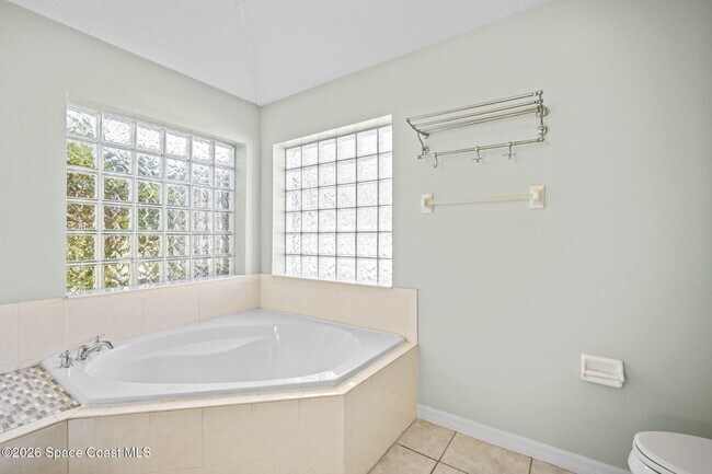 Building Photo - 3625 Fodder Dr