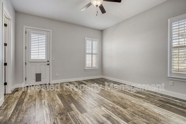 Building Photo - 6601 Pinery Villa Pl