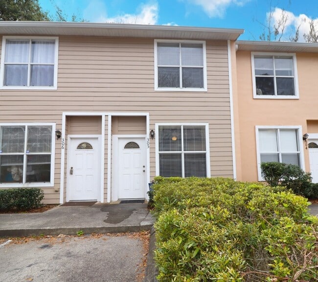 Primary Photo - 4415 SW 34th St