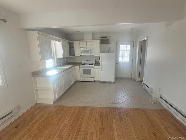 Building Photo - 109 South Terrace