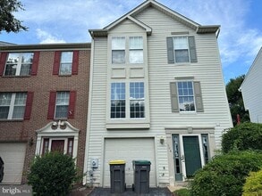 Building Photo - 108 Steven Ln