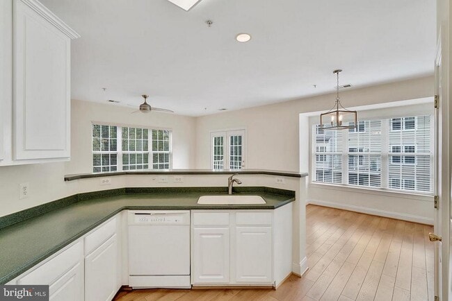 Building Photo - 8092 Genea Way