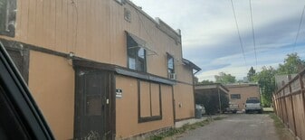 Building Photo - 1021 7th Ave N