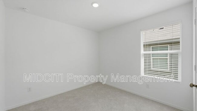 Building Photo - 9161 Luciano Pl