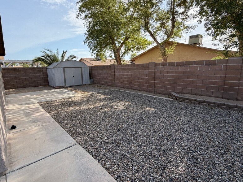 Building Photo - 10355 Typhoon Ave