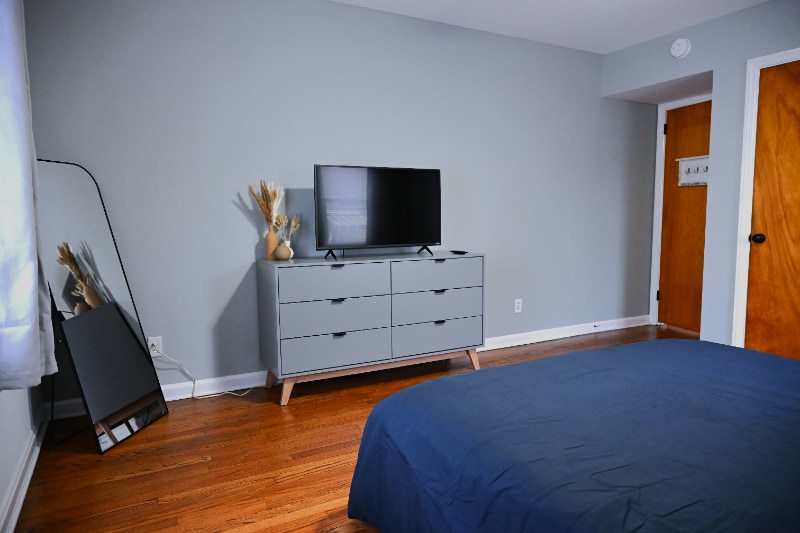 Building Photo - 21 Lake St