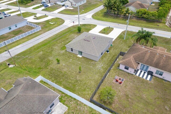 Building Photo - 4102 SW Port St Lucie Blvd