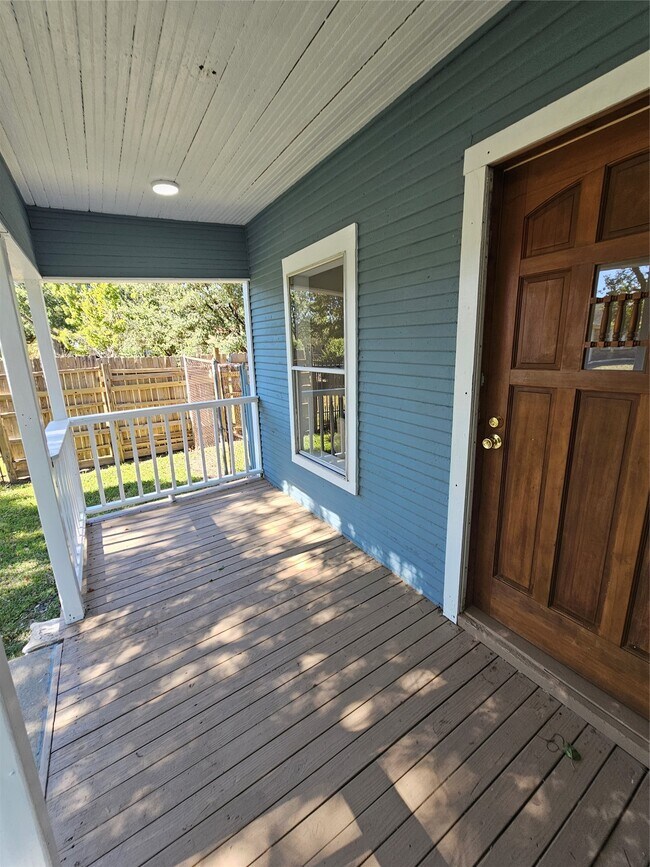 Building Photo - 3126 Ohio St