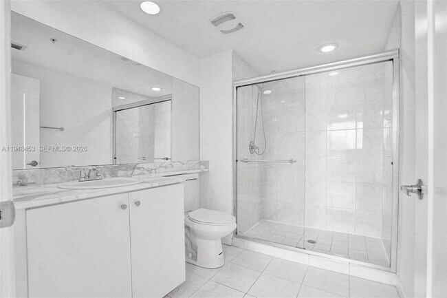 Building Photo - 18800 NE 29th Ave