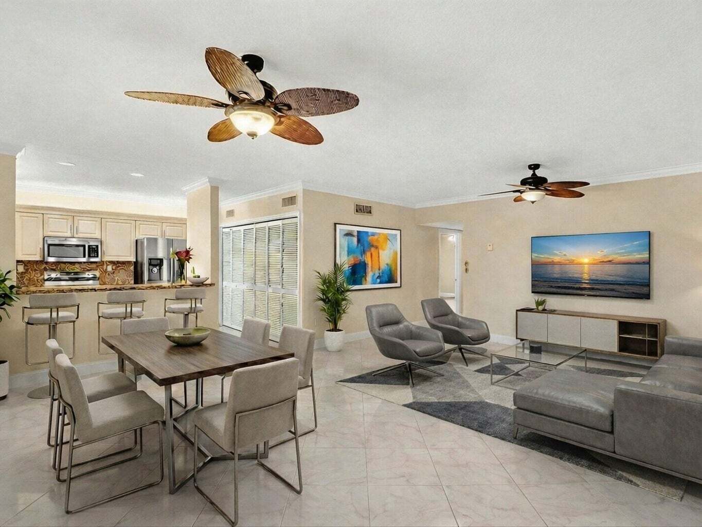 Building Photo - 333 SE 20th Ave