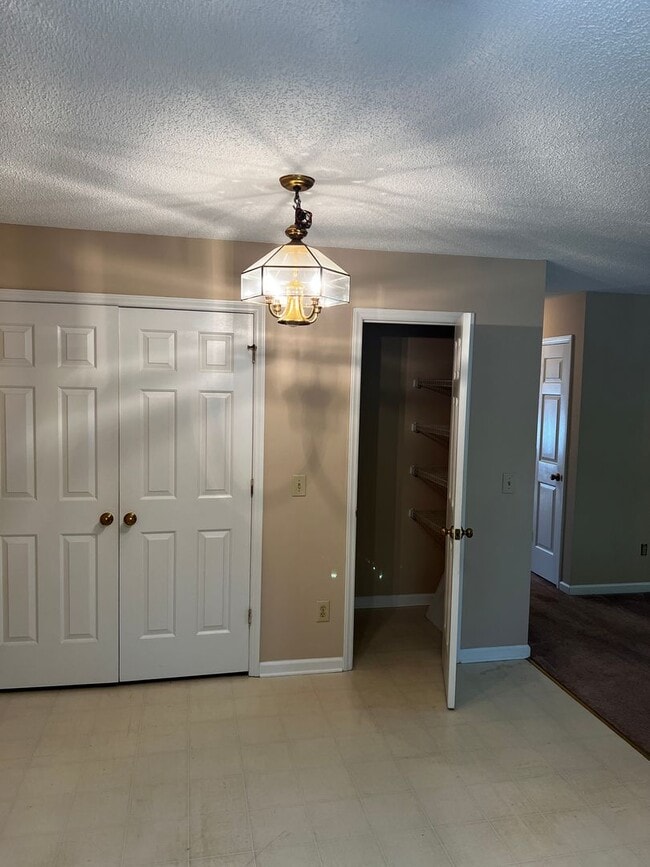 Building Photo - 2 bedroom in Lillington