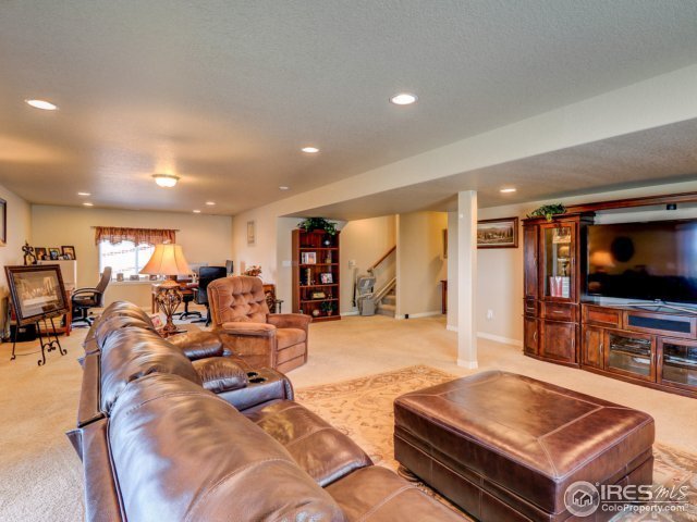 Building Photo - Executive Home in Liberty Ranch!