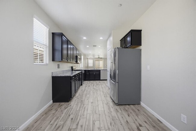 Building Photo - 917 Spiracle Ave