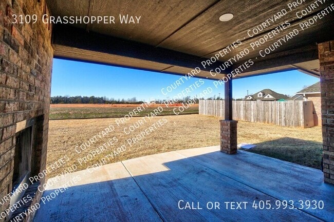 Building Photo - 3109 Grasshopper Wy