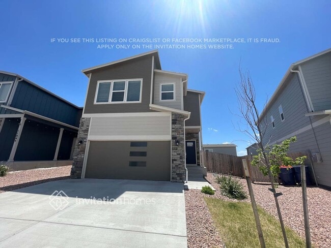Building Photo - 11431 Sanderling St