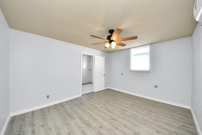 Building Photo - 6701 Irvington Blvd