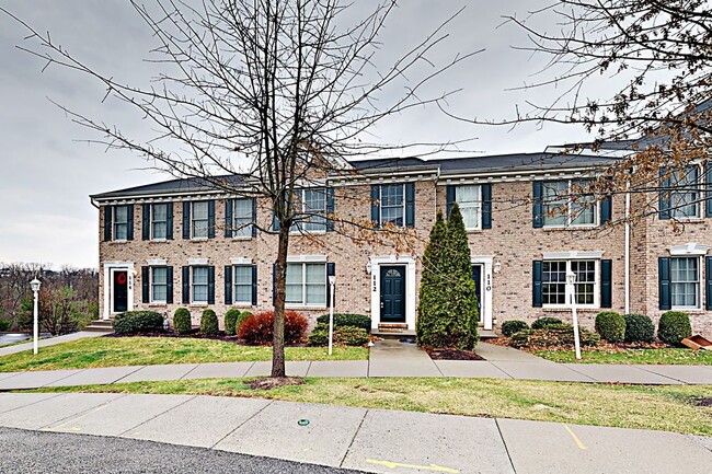 Primary Photo - Wonderful 3 Bedroom Kennedy Twp Townhome