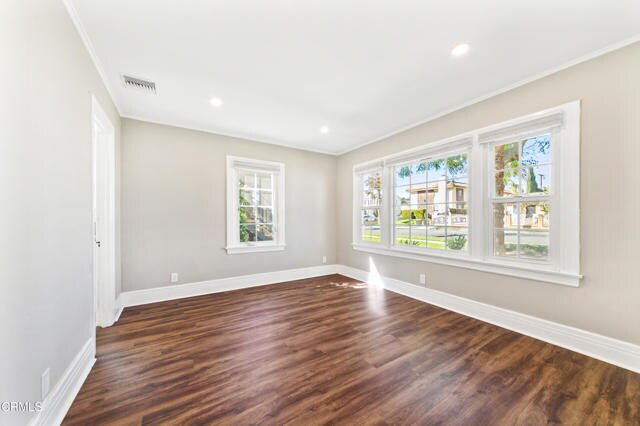 Building Photo - 2808 W Grand Ave