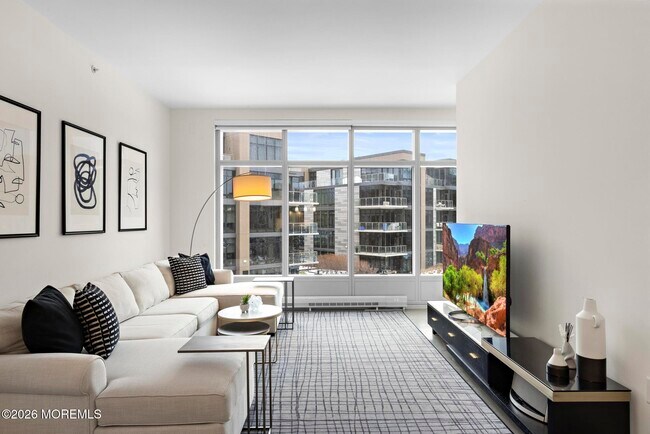 Building Photo - 15 Morris Ave