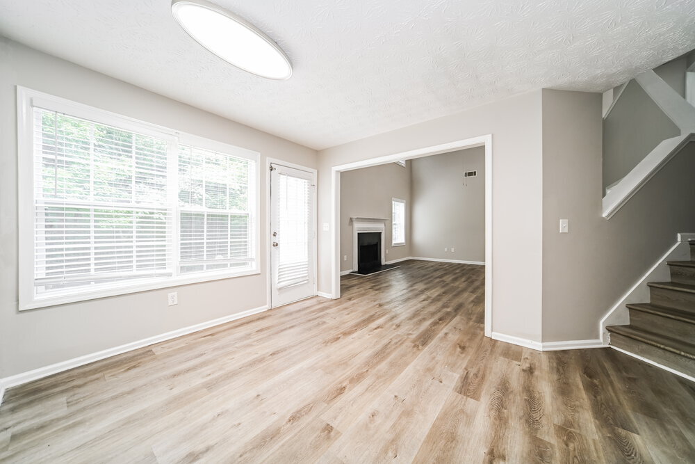 Building Photo - 129 Makenna Dr