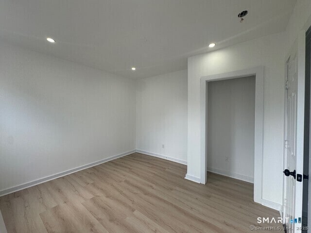 Building Photo - 142 Cowles St