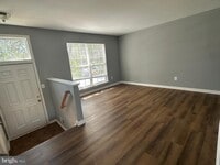 Building Photo - 10918 Pope St