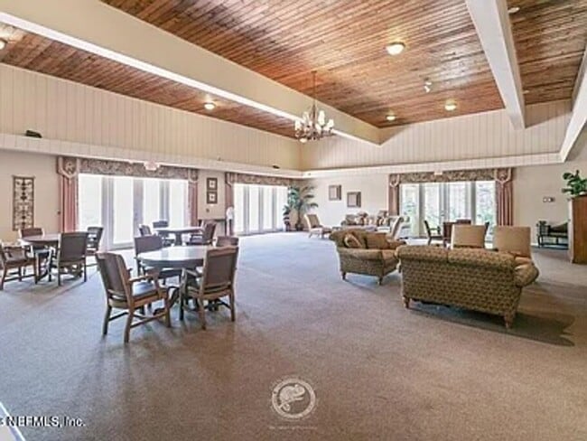 Building Photo - 6691 La Mirada W