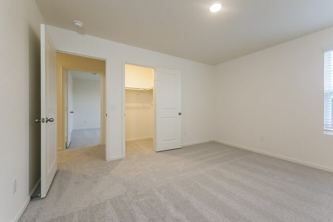 Building Photo - 3510 Penhurst Grn