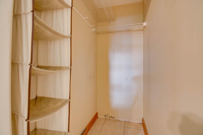 Building Photo - 29850 Journeys End Rd